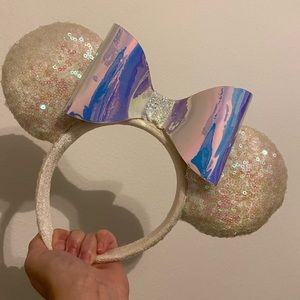 Holographic Disney Minnie Ears